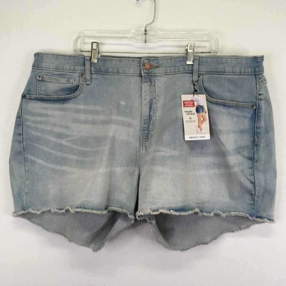 Signature Levi Strauss Womens High Rise 3" Denim Shorts 22 W36 Light Wash